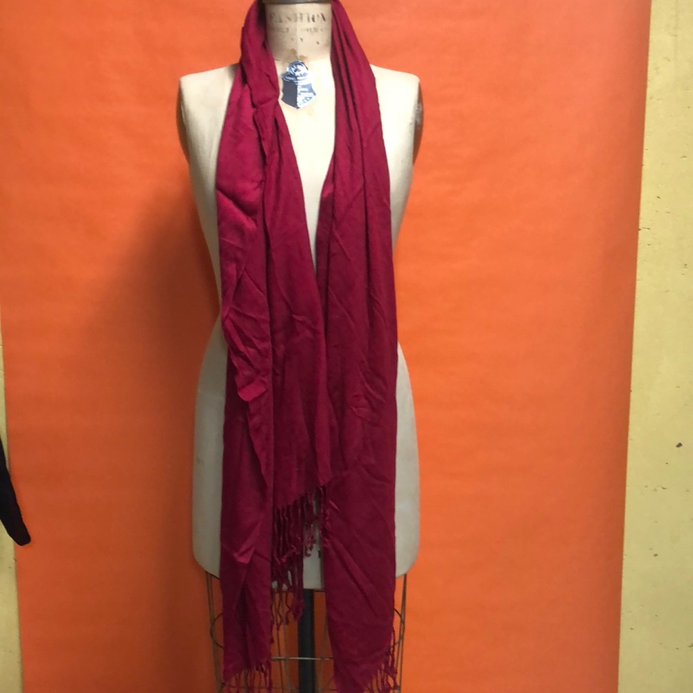 Lulla Scarf